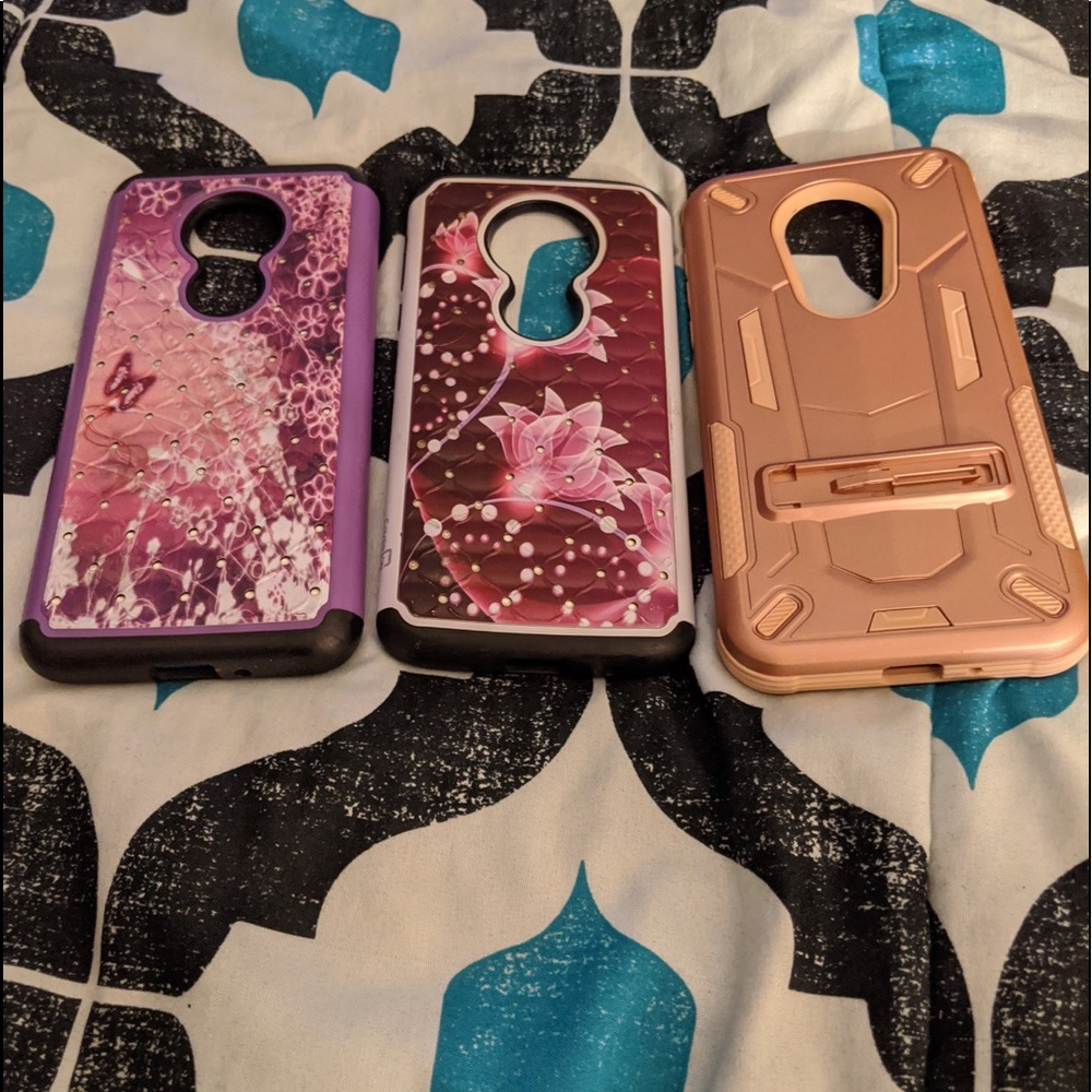 Lot of Moto G6&G7 phone cases